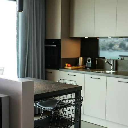 Apartamento Surfer Caravan Gastro Pub Suites- Adults Only Bodrum