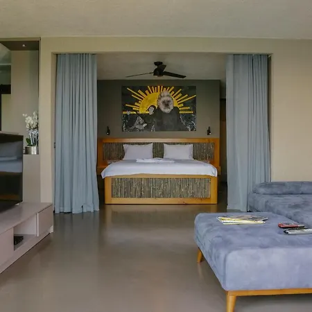 Surfer Caravan Gastro Pub Suites- Adults Only Apartament