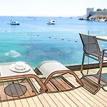 Surfer Caravan Gastro Pub Suites- Adults Only * Бодрум