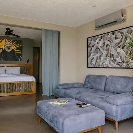 Surfer Caravan Gastro Pub Suites- Adults Only Apartament *