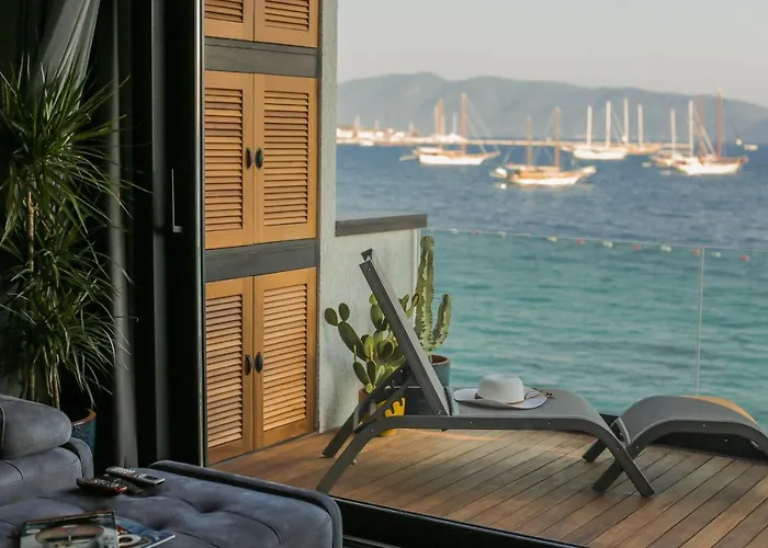 Apartament Surfer Caravan Gastro Pub Suites- Adults Only