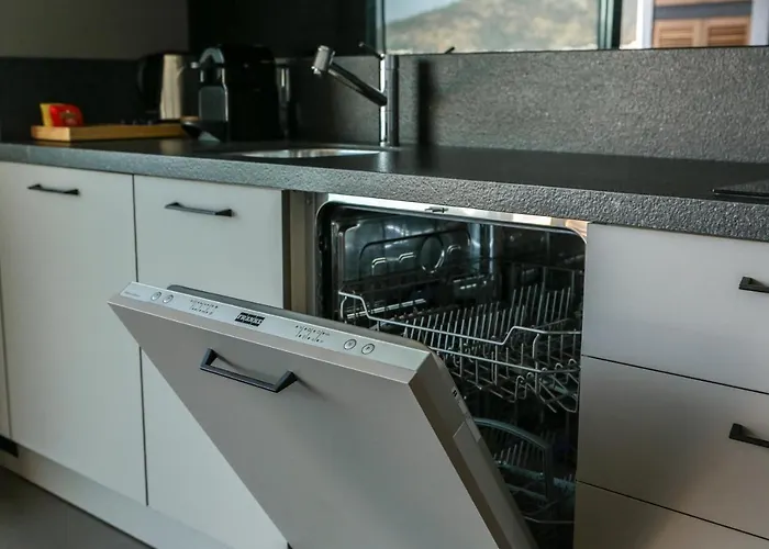 Surfer Caravan Gastro Pub Suites- Adults Only Apartament *