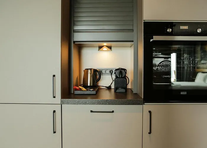 Surfer Caravan Gastro Pub Suites- Adults Only Bodrum