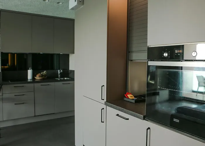 Surfer Caravan Gastro Pub Suites- Adults Only Apartment Bodrum