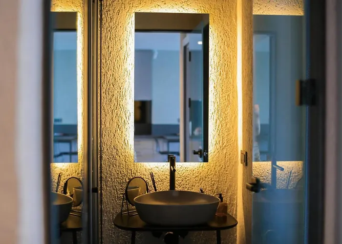 Apartament Surfer Caravan Gastro Pub Suites- Adults Only