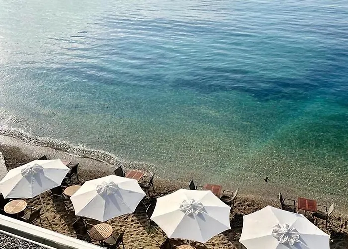 Apartament Surfer Caravan Gastro Pub Suites- Adults Only Bodrum