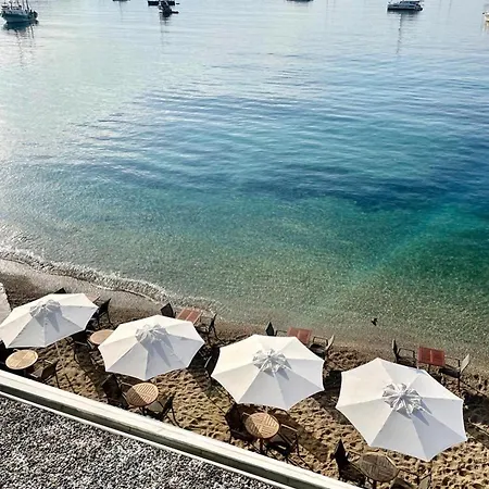 Appartamento Surfer Caravan Gastro Pub Suites- Adults Only Bodrum