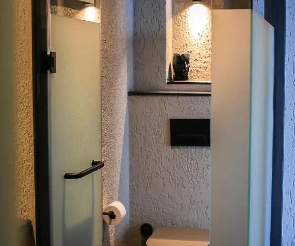 Appartement Surfer Caravan Gastro Pub Suites- Adults Only *